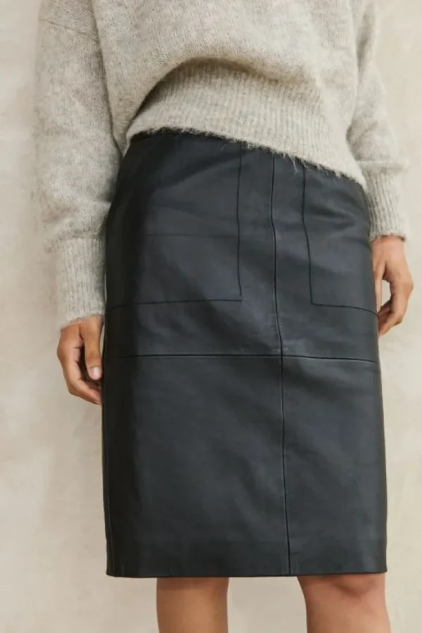 basic leather skirt | -By bar New